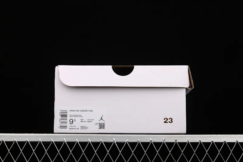 All Categories Air Jordan Jordan Series Basketball Shoes Air Jordan 1 Mid Air Jordan 1 Mid AJ1 Joe 1 White Orange Mid-top Versatile Casual Sports Shoes BQ6472-116